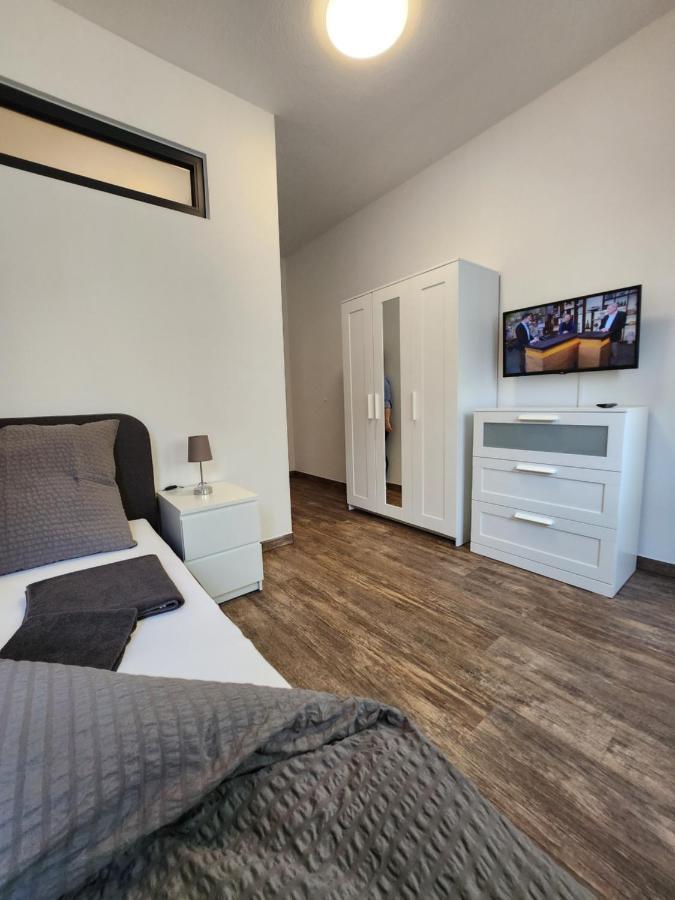 Monteurzimmer In Bielefeld - Mitte Kültér fotó