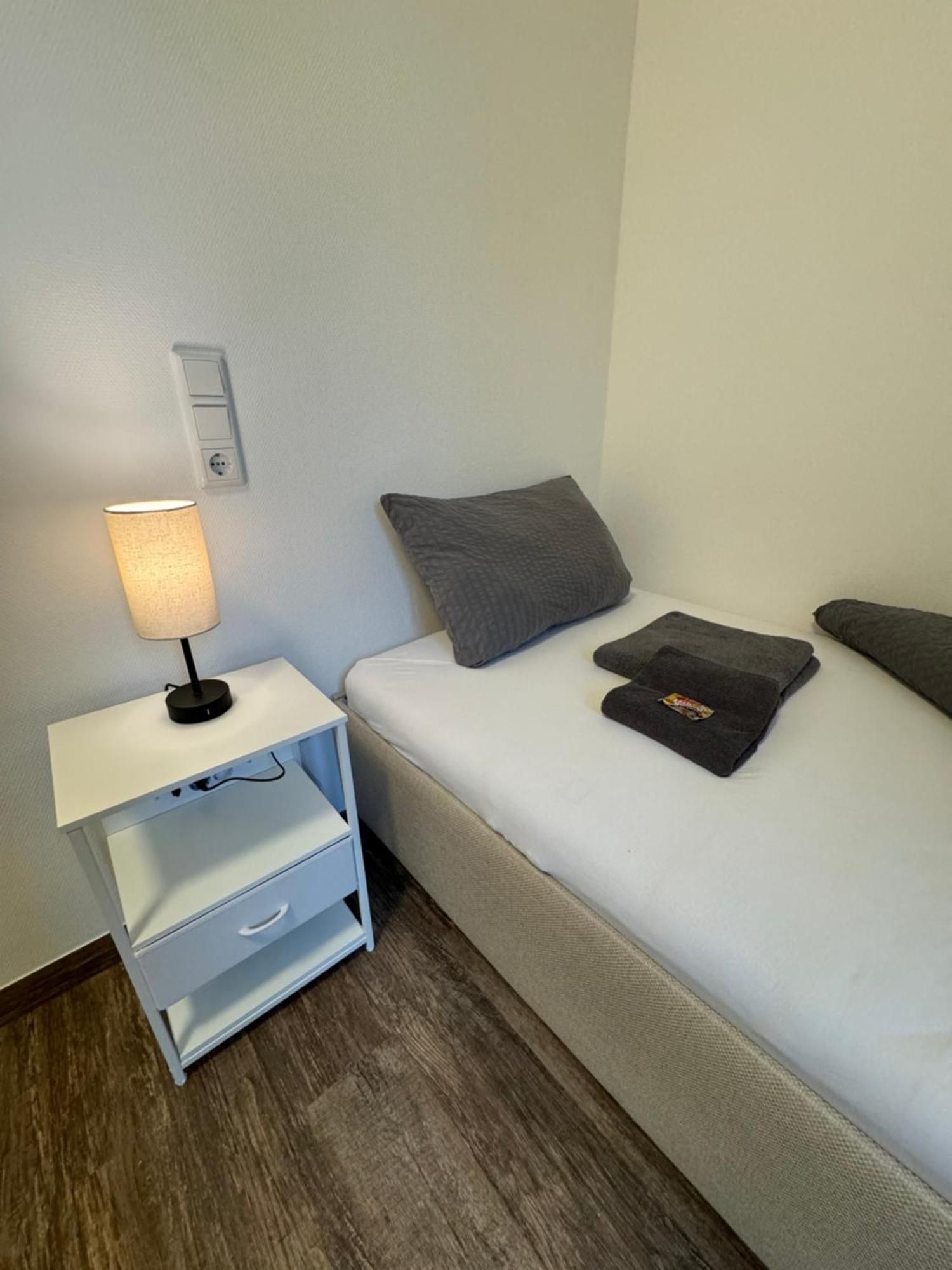 Monteurzimmer In Bielefeld - Mitte Kültér fotó